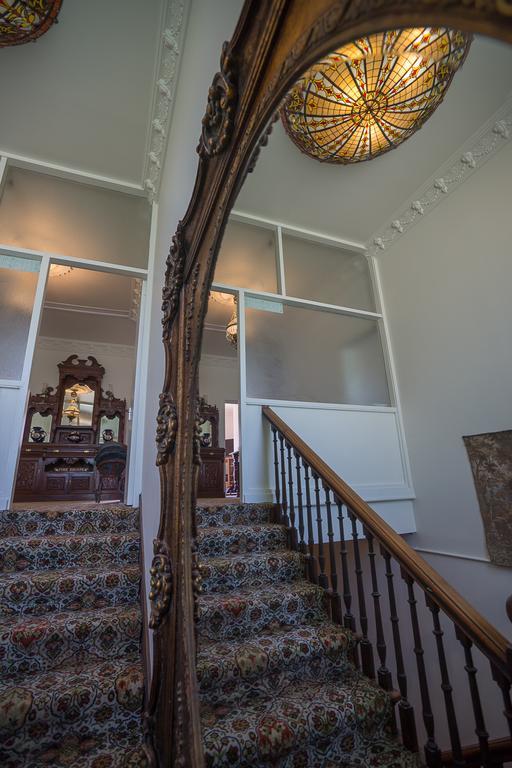 Otira Stagecoach Hotel Bagian luar foto